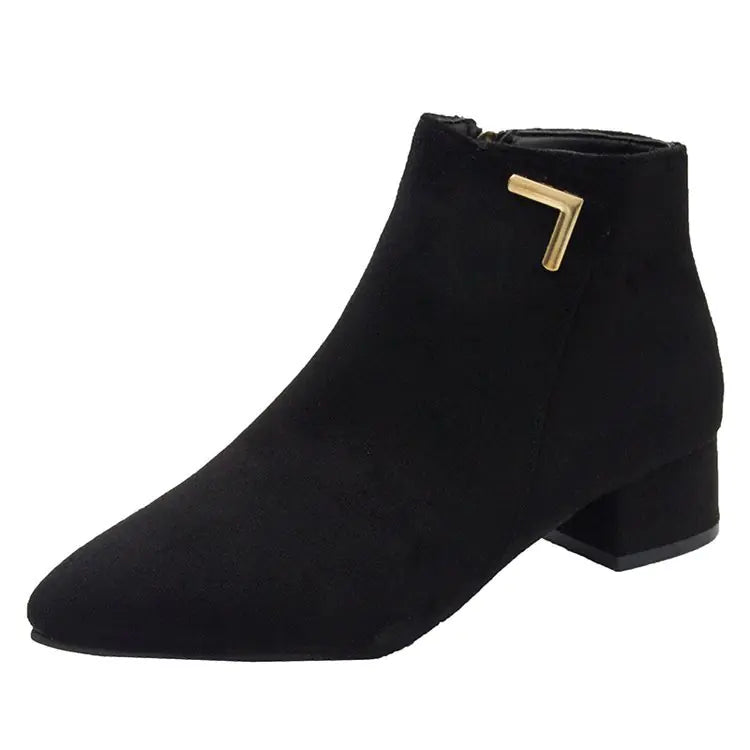 Women's Slip-Resistant Chelsea Ankle Boots