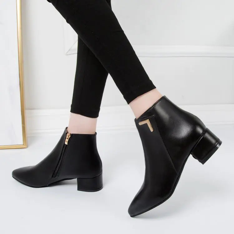 Women's Slip-Resistant Chelsea Ankle Boots